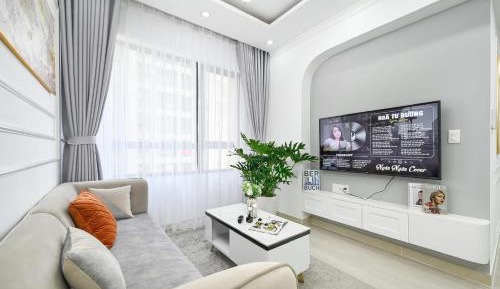 Two-Bedroom Apartment with Balcony