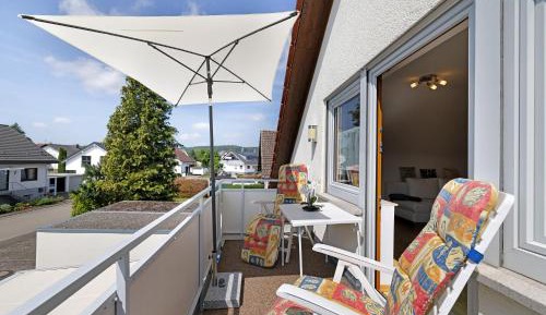 Superior One-Bedroom Apartment with Balcony