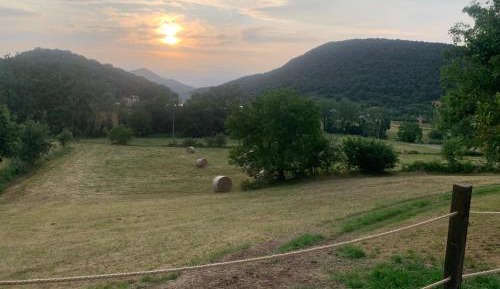 Apartment with Mountain View