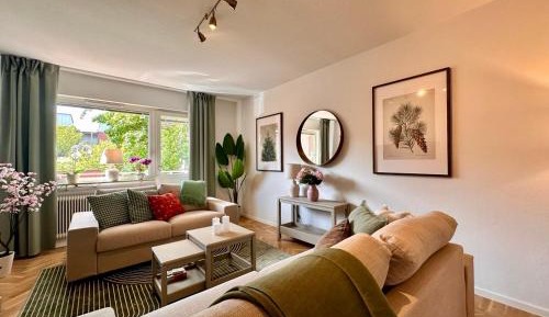 Two-Bedroom Deluxe Apartment with Balcony