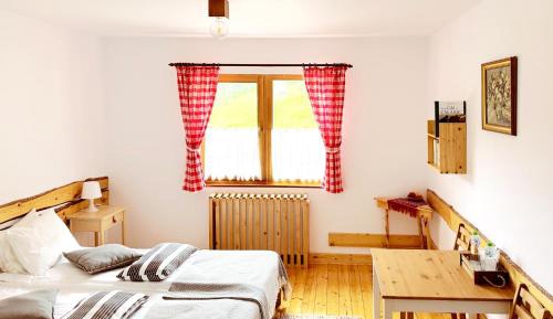 Large Double or Twin Room
