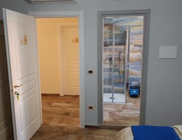 Double Room (1 Adult + 1 Child)