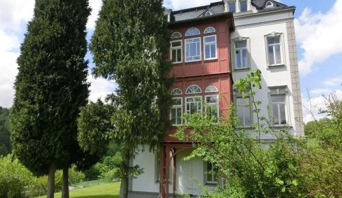 One-Bedroom Villa