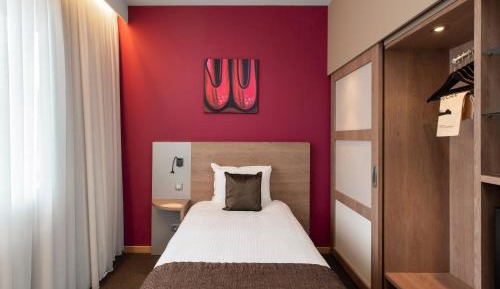 Single Room