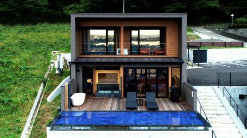 Deluxe Villa