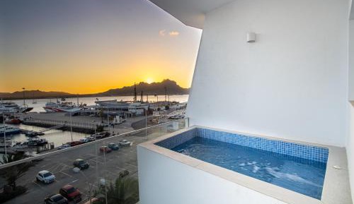 Suite with Private Pool