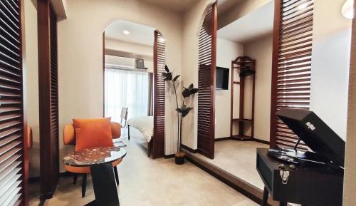 Two-Bedroom Apartment with Balcony