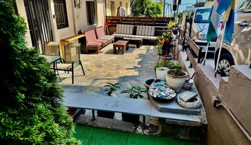 One-Bedroom Apartment - Sea Side