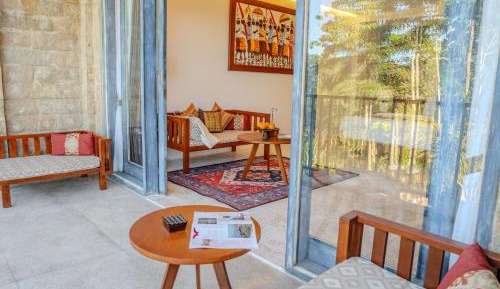 Hoshi Jungle Suite 
