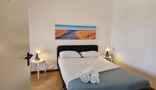 Double Room with Shared Bathroom