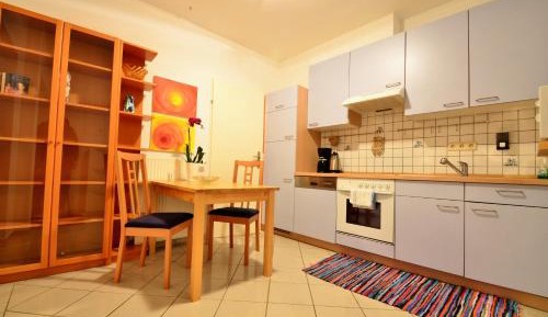Apartment with Garden View