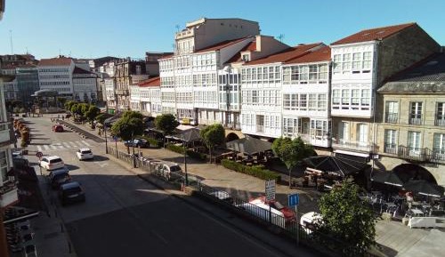 Twin Room with Private Bathroom