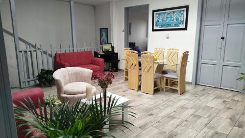 Queen Room
