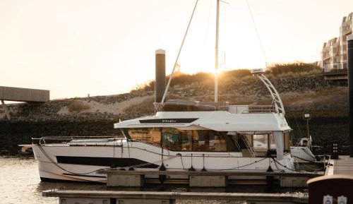 Botel with two bedrooms