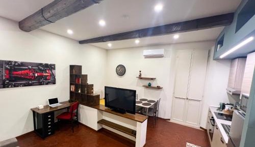 King Studio with Sofa Bed
