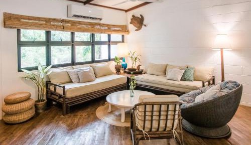 Four-Bedroom Holiday Home
