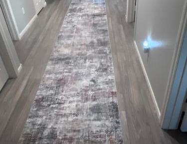 Queen Room with Shared Bathroom