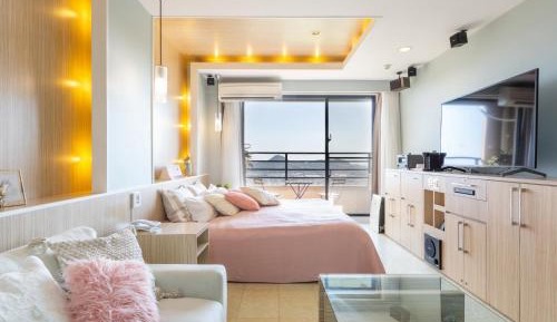 Suite Room Jacuzzi Bath【Smoking】