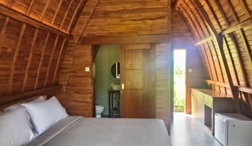 Queen Room with Balcony