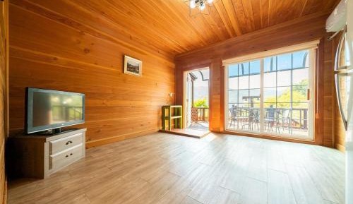 Double Room 2