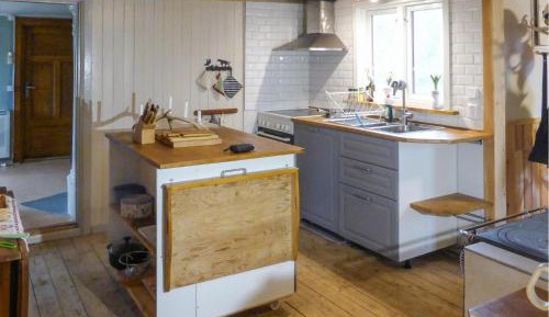Three-Bedroom Holiday Home 