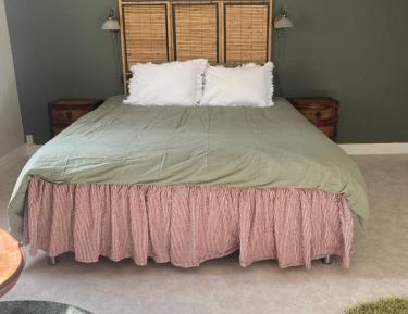 Deluxe Double Room (2 Adults + 1 Child)