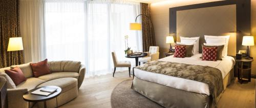 Premium King Room with Balcony