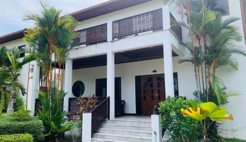 Deluxe Villa