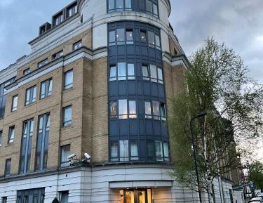 Three-Bedroom Superior Apartment