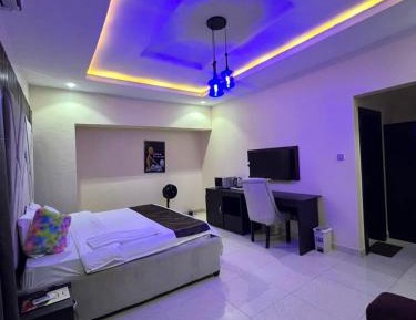 Superior King Room