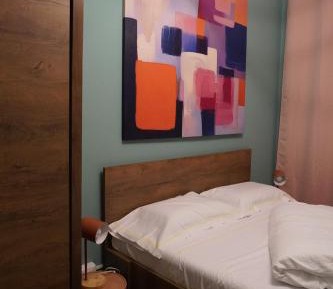 Single Room with Private External Bathroom