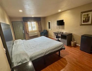 King Room - Disability Access