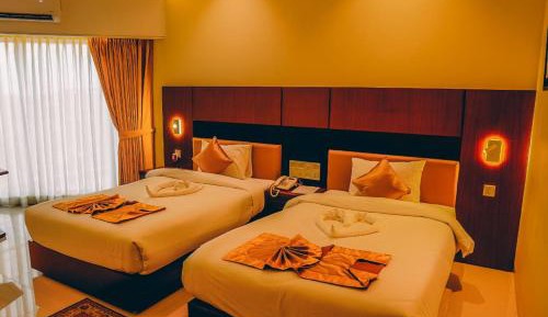 Deluxe Double or Twin Room