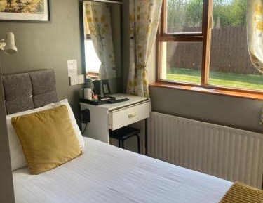 Single Room with Private Bathroom