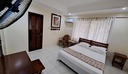 Deluxe Double Room with Balcony and Sea View