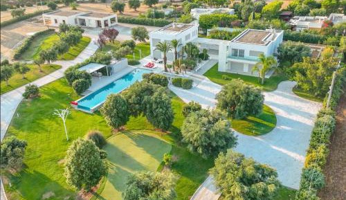 One-Bedroom Villa