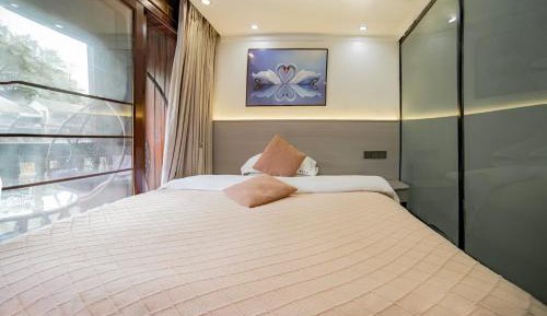 Single Room with Balcony