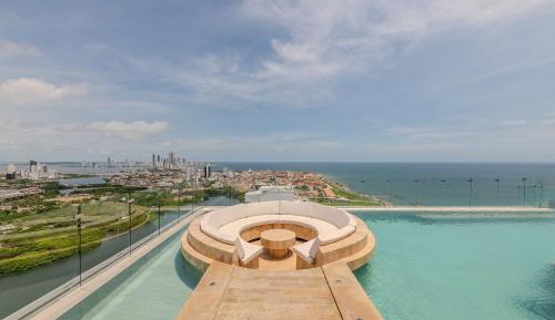 Two-Bedroom Deluxe Apartment with Ocean View