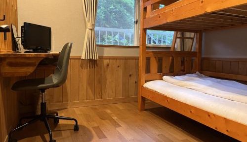 Economy Twin Room