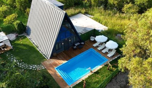 One-Bedroom Villa