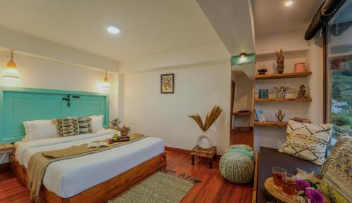 King Room with Balcony