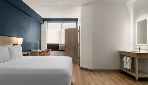 King Room with Sofa Bed and Accessible Tub - Disability Access