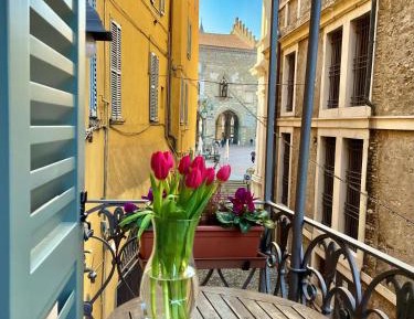 Apartment with Balcony
