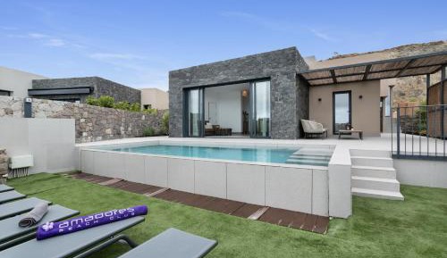 Villa with Sea View