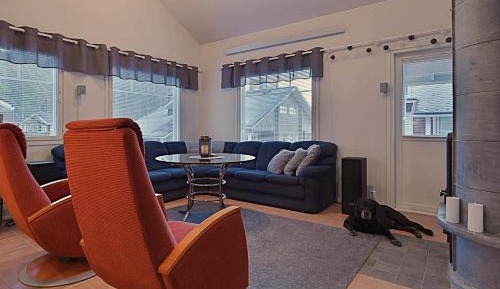 Four-Bedroom Apartment