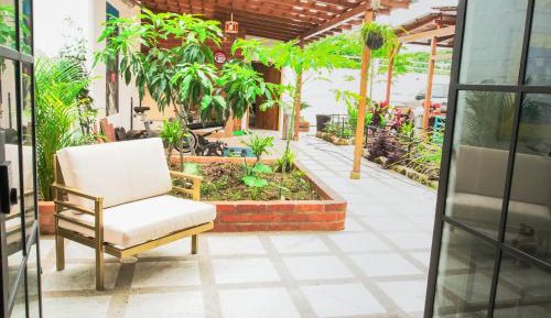 Apartment with Garden View