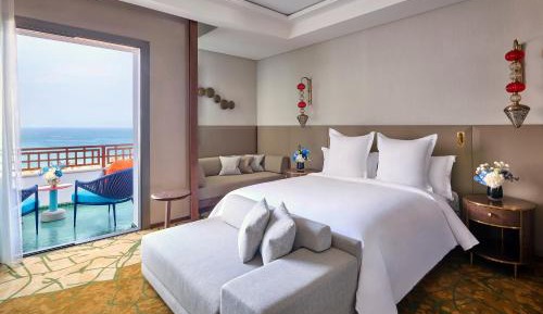 Premier Room King
