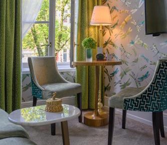 Deluxe Double or Twin Room with Canal View