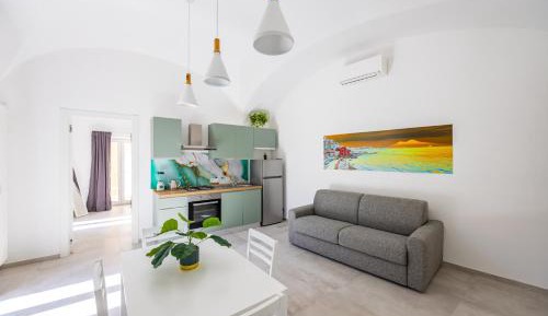 One-Bedroom Apartment with Terrace