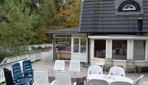 Six-Bedroom Holiday Home